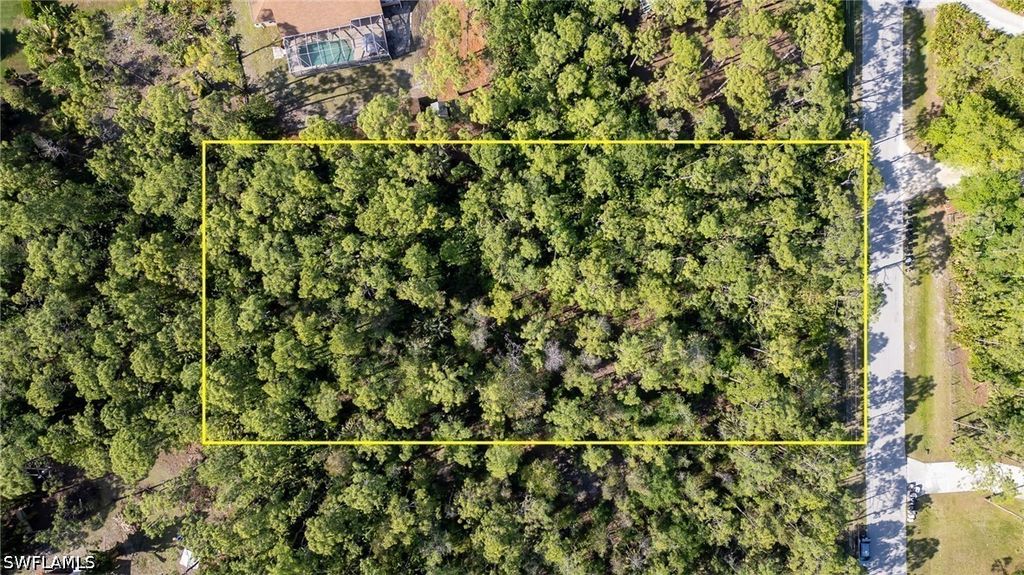 25188 Papillion Dr, Bonita Springs