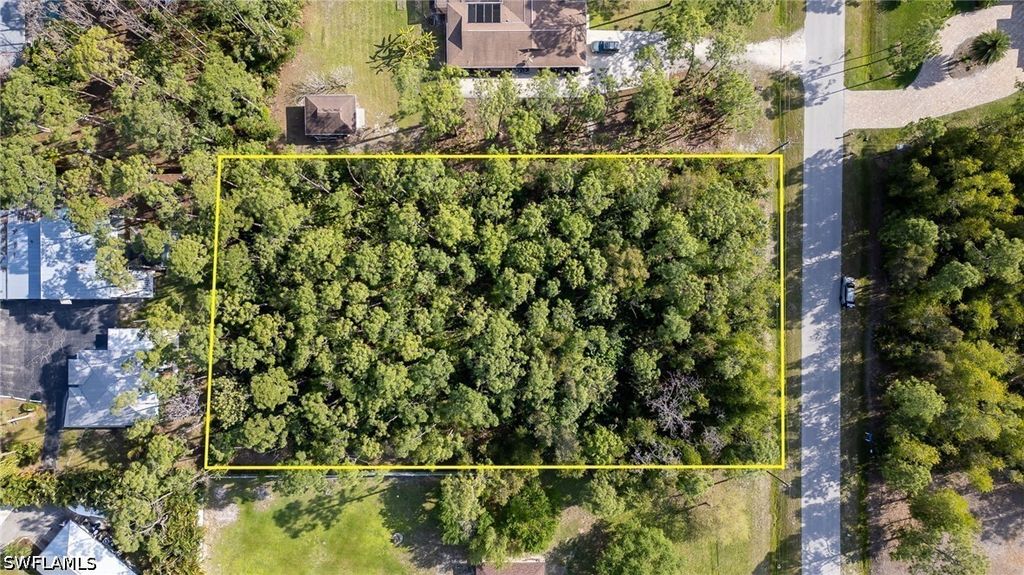 25421 Luci Dr, BONITA SPRINGS