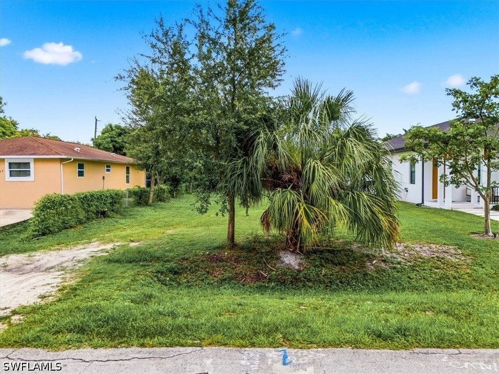 2814 Barrett Ave, Naples