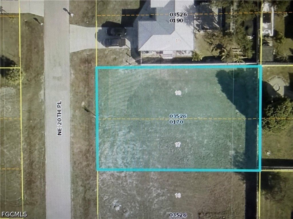 1331 Ne 20th Pl, Cape Coral
