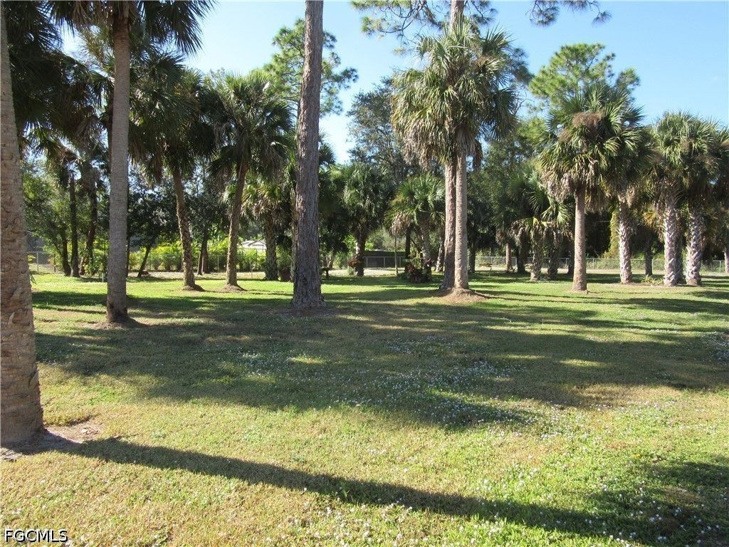 419 Broadway Ave, Lehigh Acres