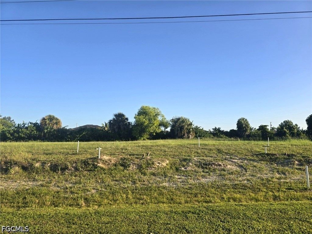 2516 Nw 1st Ter, CAPE CORAL