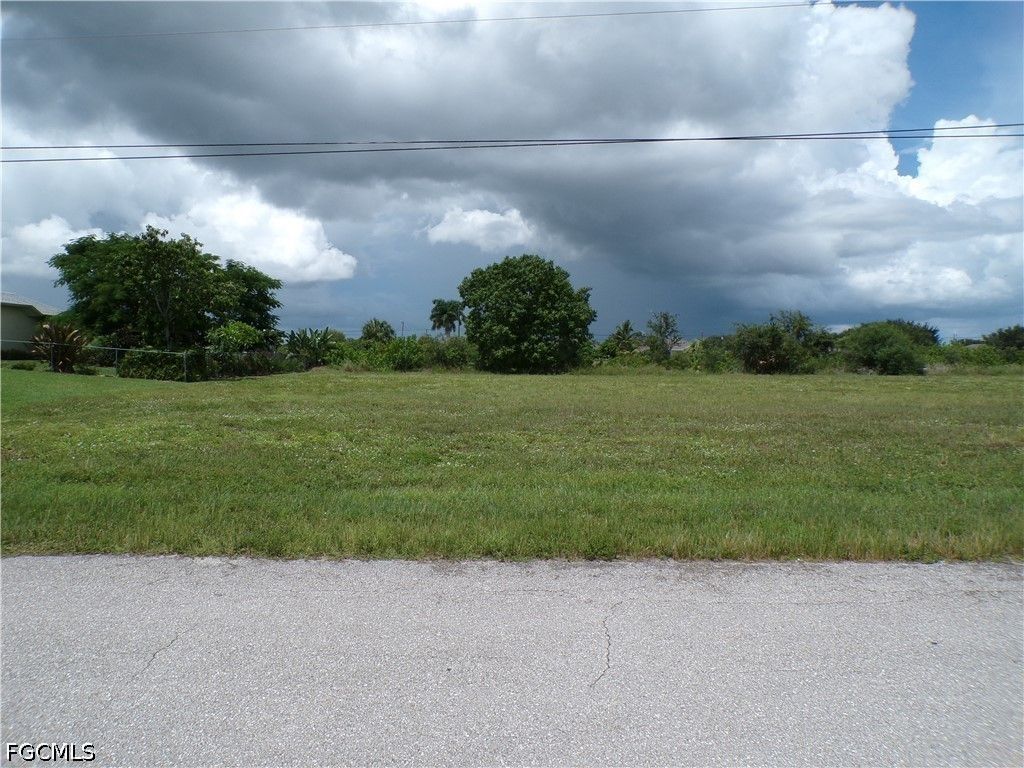 1128 Nw 9th Ave, Cape Coral