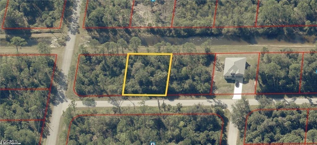 1244 Ravenswood St E, LEHIGH ACRES