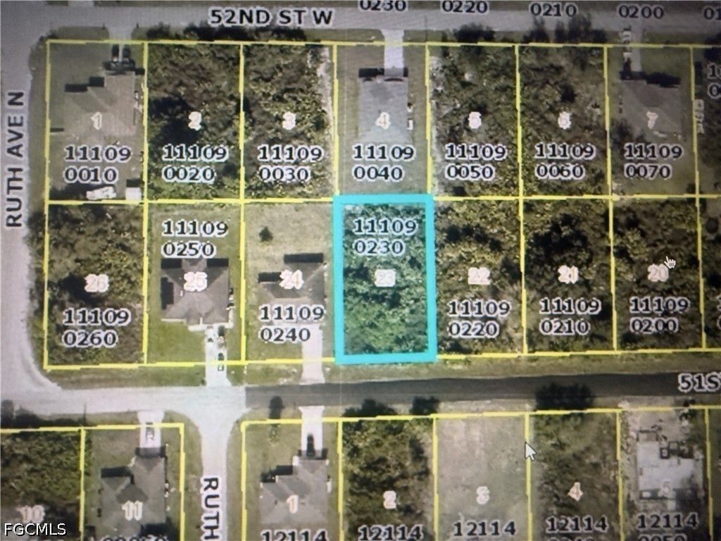 3218 51st St W, LEHIGH ACRES