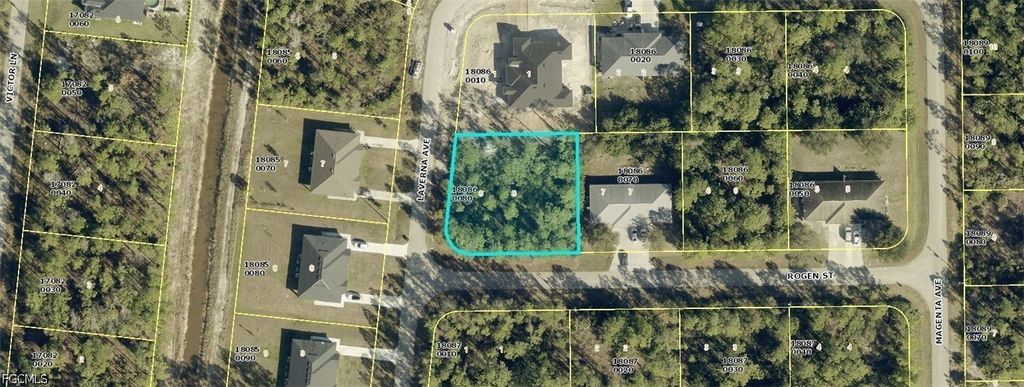 346 Rogen St, LEHIGH ACRES