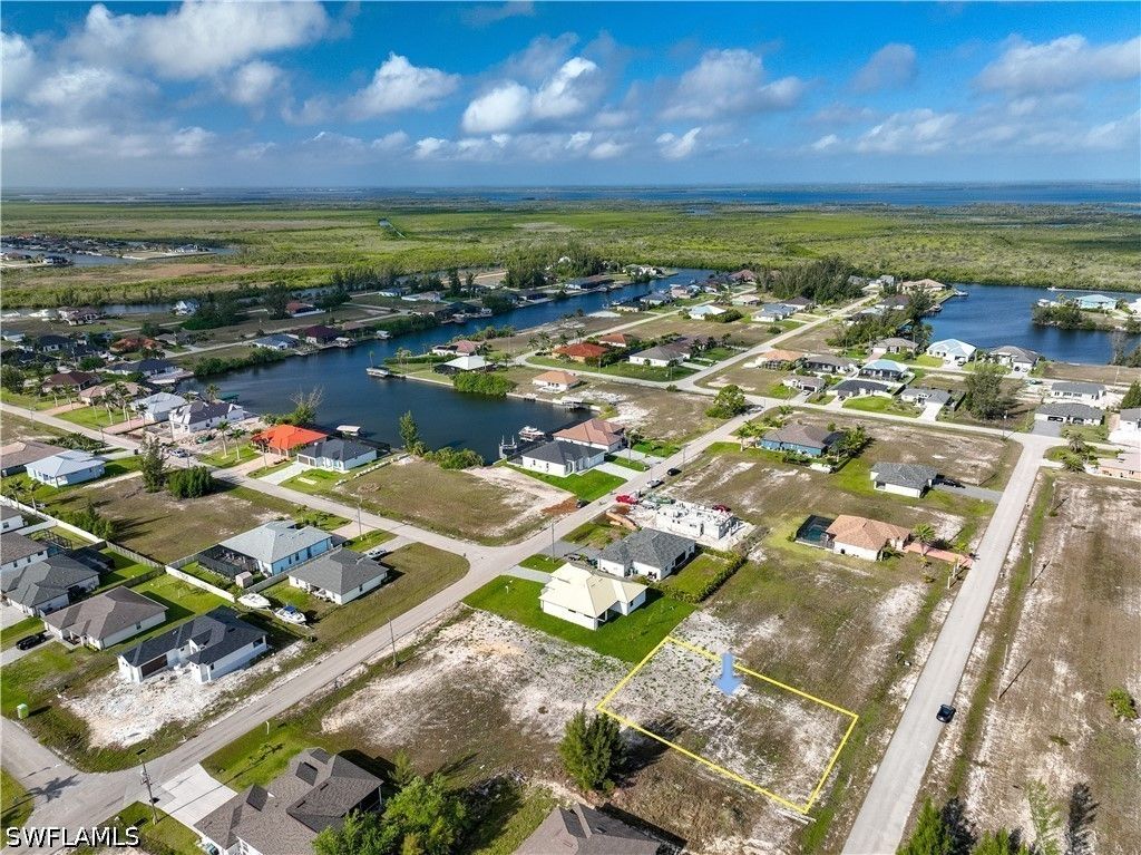 4112 Nw 22nd Ter, Cape Coral
