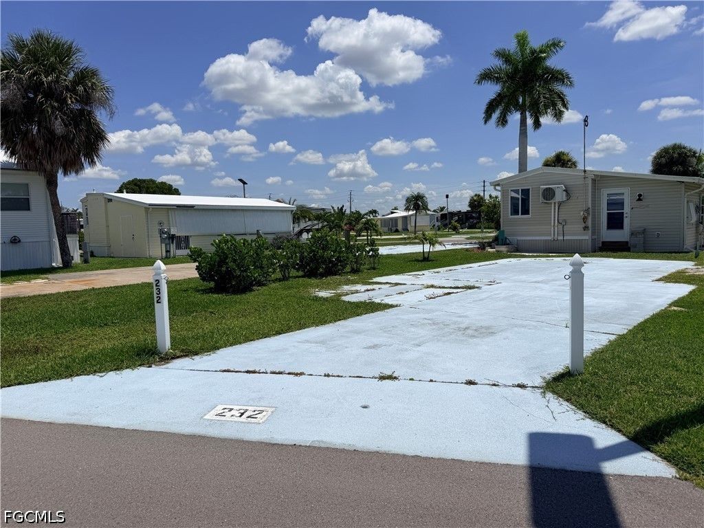 19681 Summerlin #232 Rd, Fort Myers
