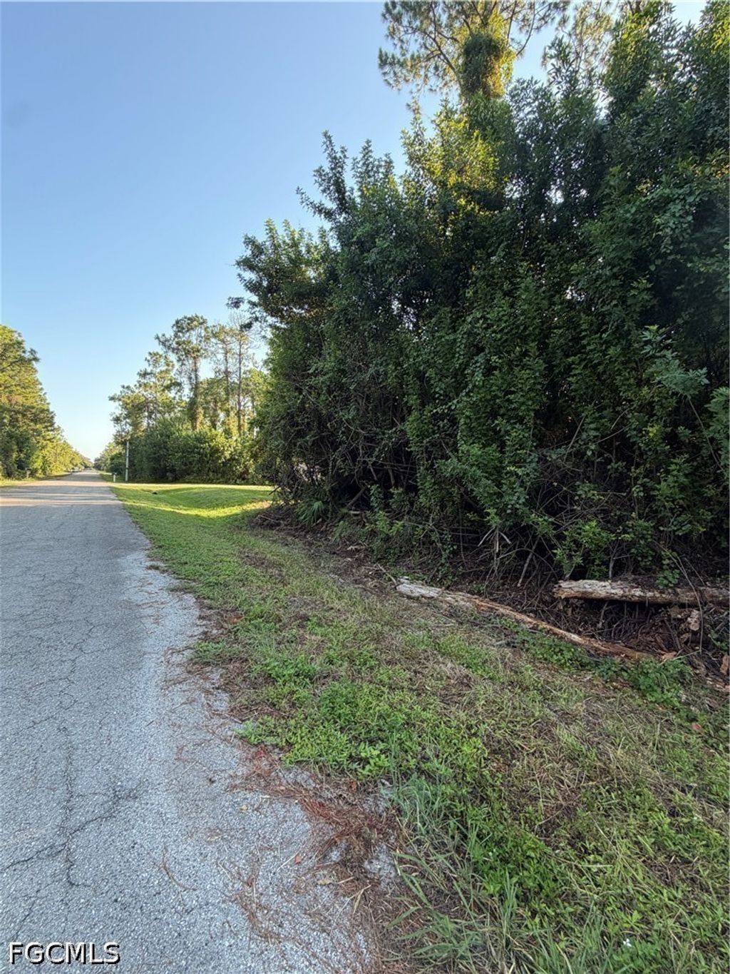 1206 James Ave, Lehigh Acres