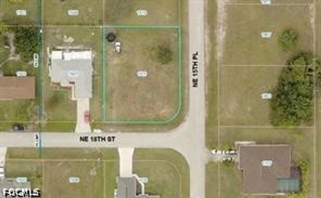 1511 Ne 18th St, CAPE CORAL