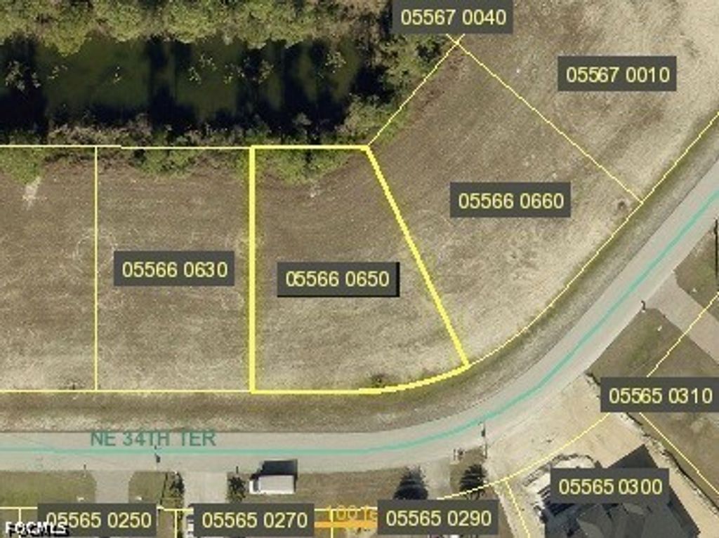 1108 Ne 34th Ter, CAPE CORAL