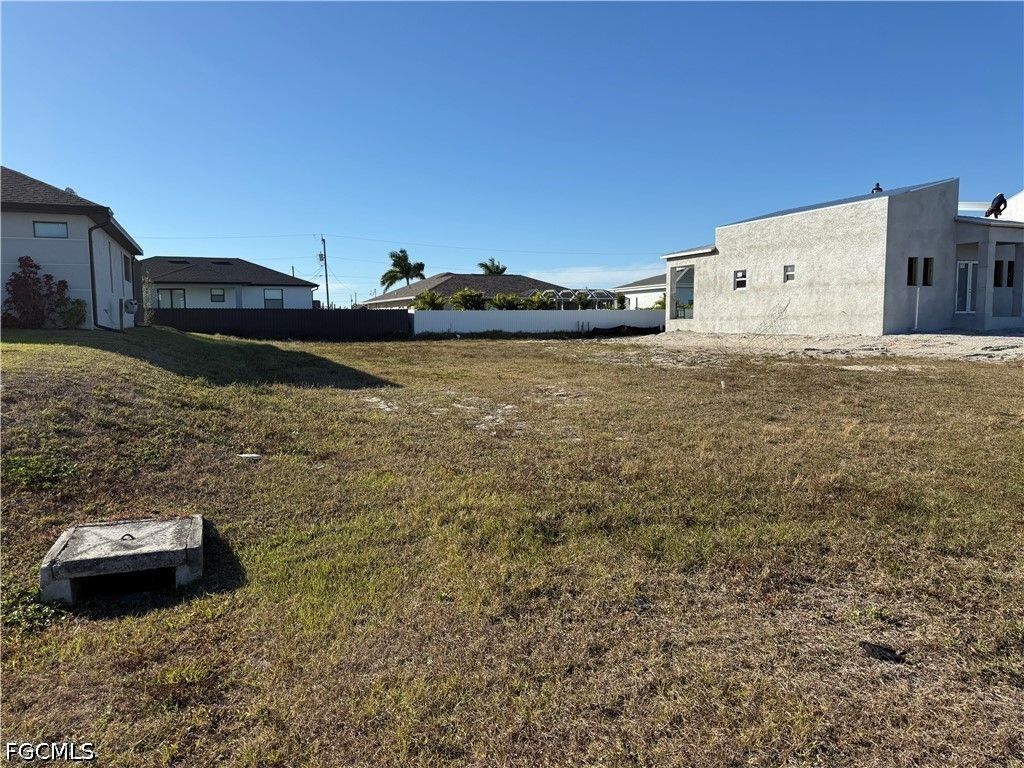 4008 Old Burnt Store Rd N, CAPE CORAL