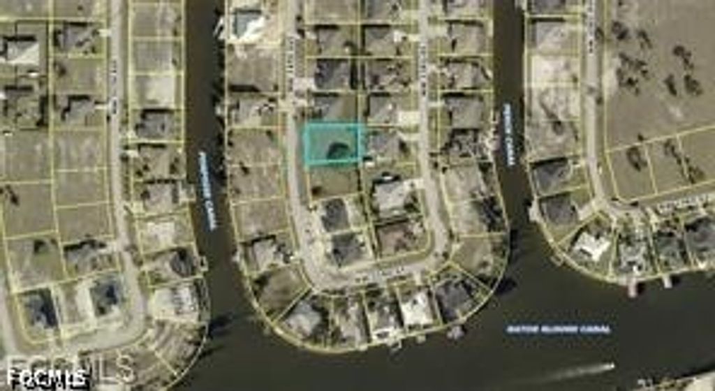2313 Nw 34th Ave, Cape Coral