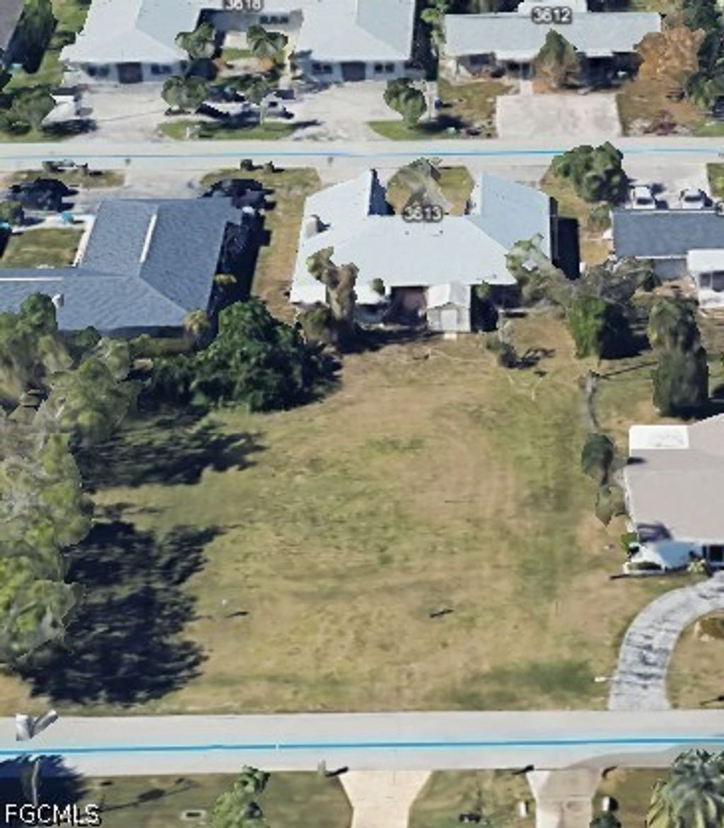 3624 Se 10th Ave, Cape Coral