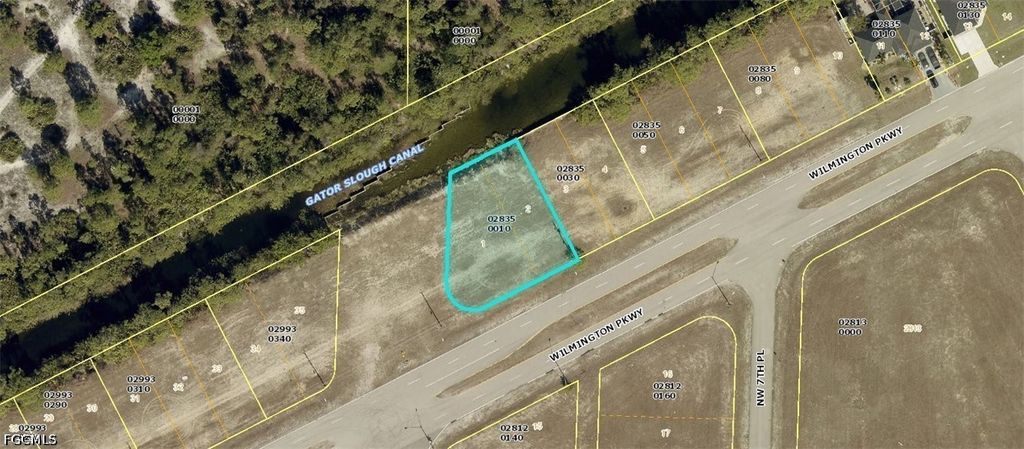 723 Wilmington Pkwy, CAPE CORAL