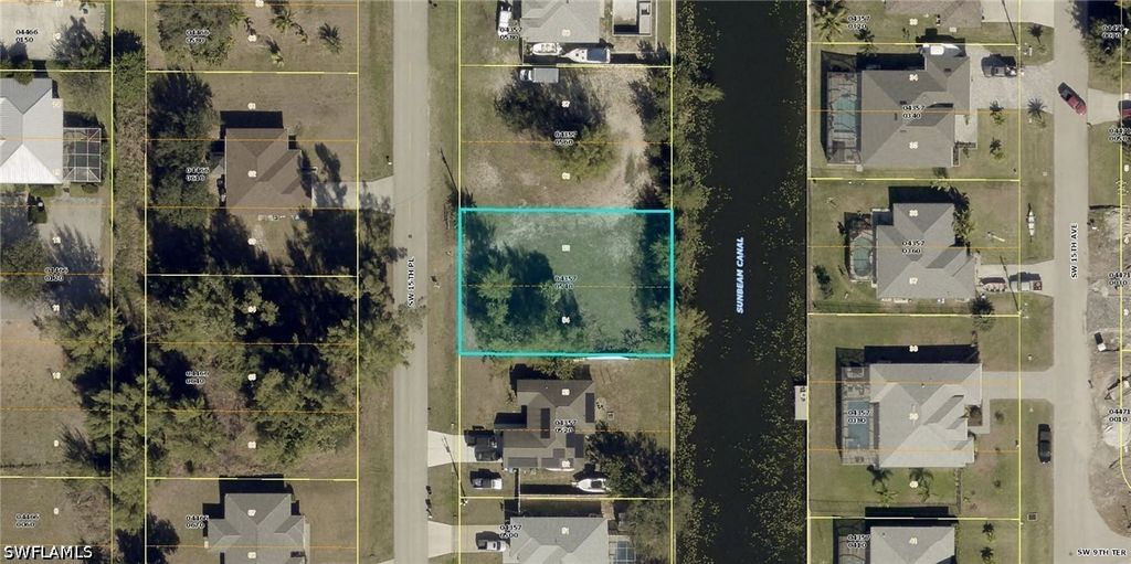 951 Sw 15th Pl, Cape Coral
