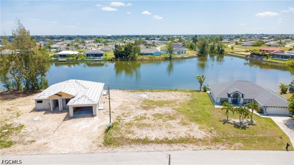 1227 Nw 20th Pl, Cape Coral