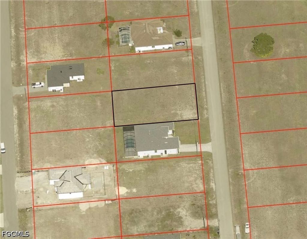 3812 Nw 43rd Pl, Cape Coral