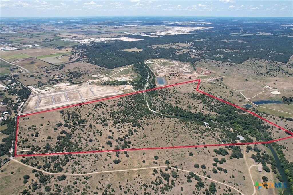 801 County Road 344, Jarrell