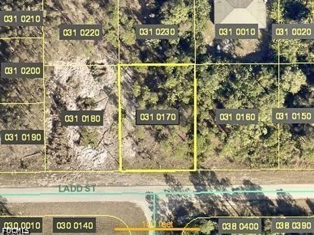 609/611 Ladd St, Lehigh Acres