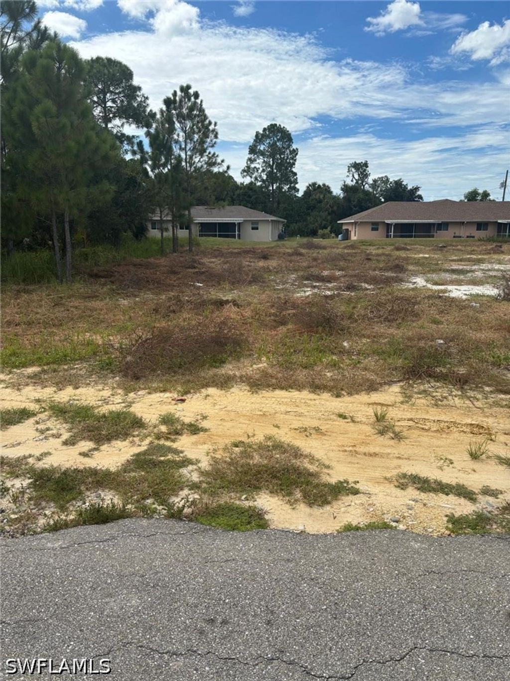 2222 Armour Rd, Lehigh Acres