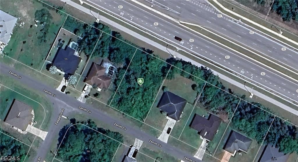 109 Zenith Cir, Fort Myers