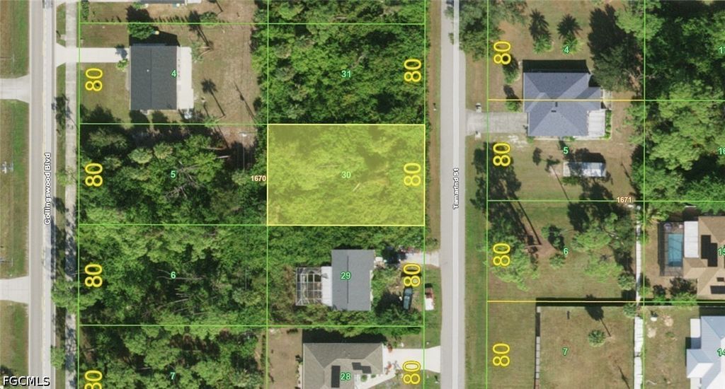 2435 Tamarind St, Port Charlotte