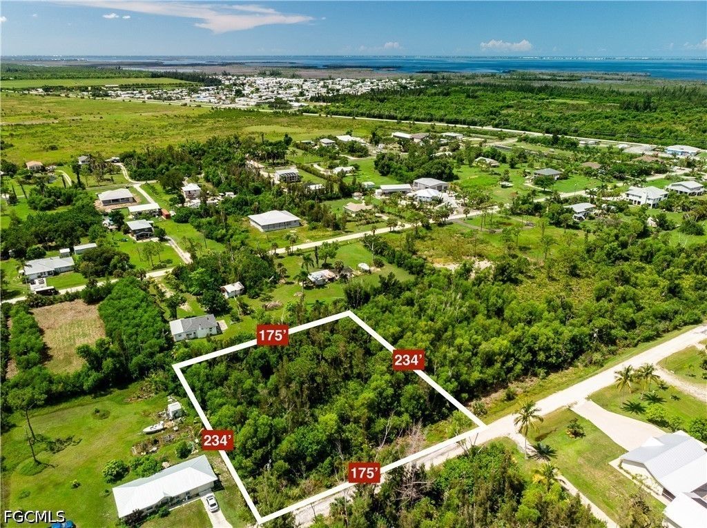 4549 Gulf Shore Rd, ST. JAMES CITY