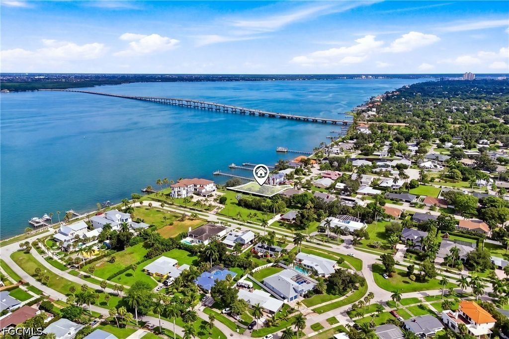 8441 Casa Del Rio Ln, Fort Myers