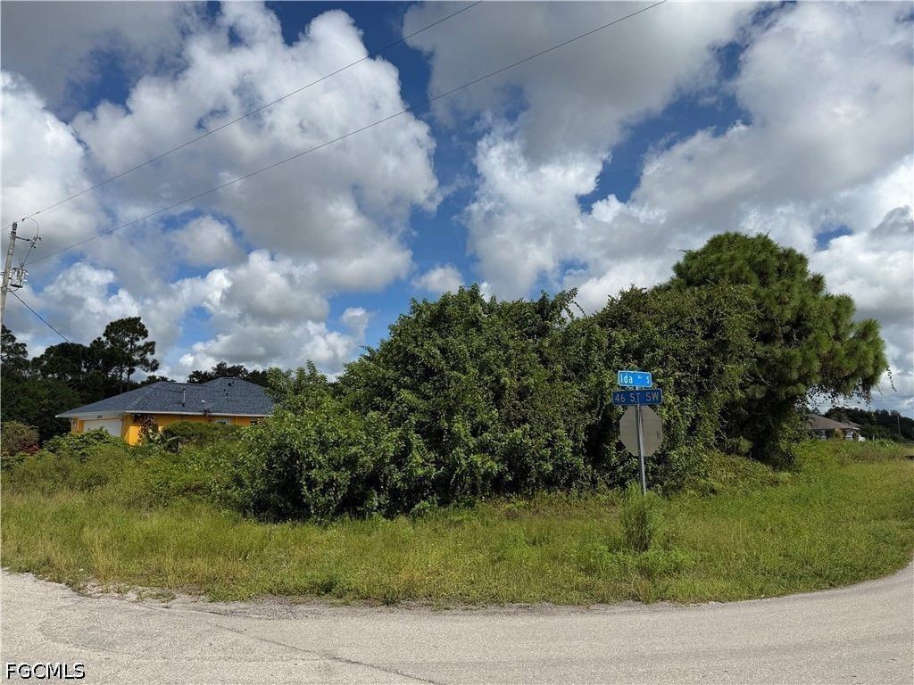 2902 46th St Sw, Lehigh Acres