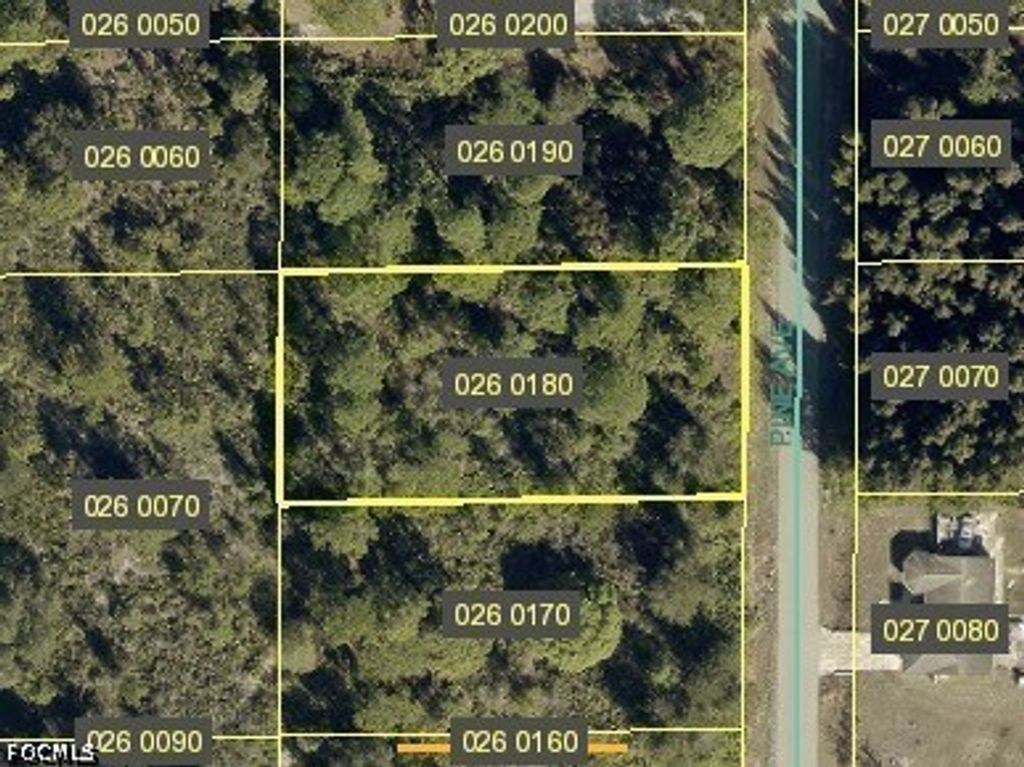 1411 Pine Ave, LEHIGH ACRES