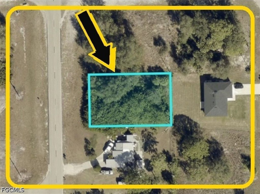 603 Columbus Blvd S, Lehigh Acres