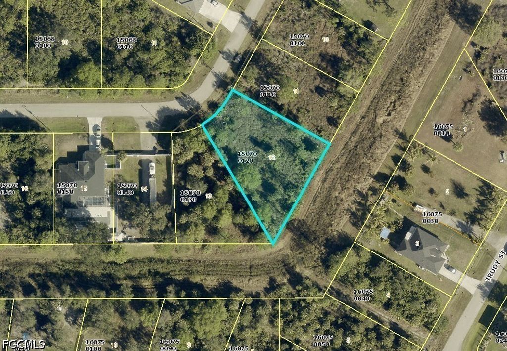 1916 Vesper Ct, Lehigh Acres