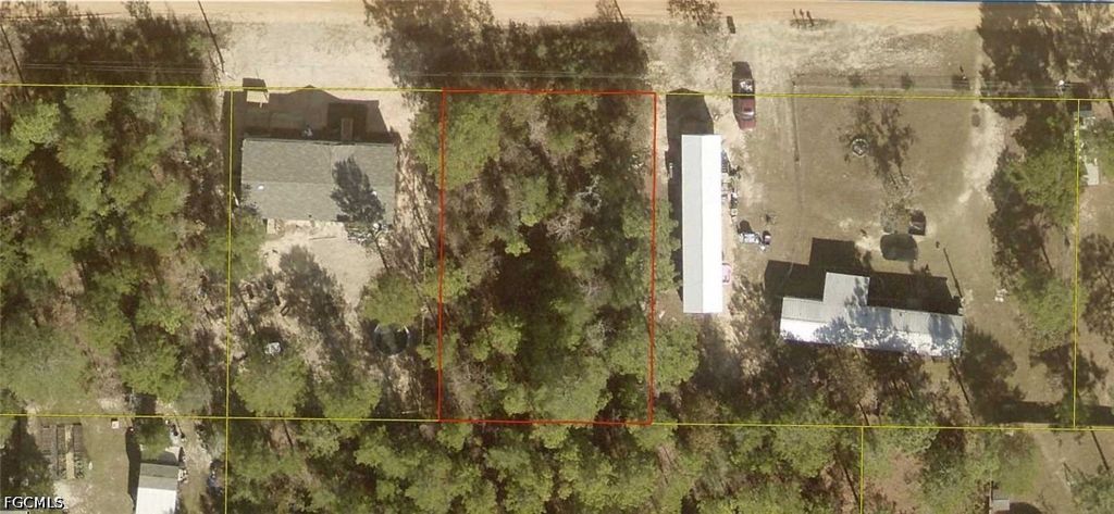 E Clover Ln Lot 8 Ln, Defuniak Springs