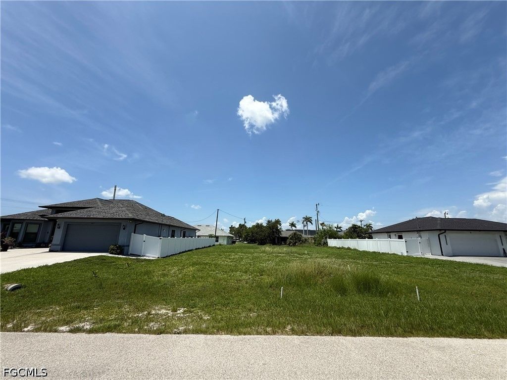 1621 Se 19th Ln, Cape Coral