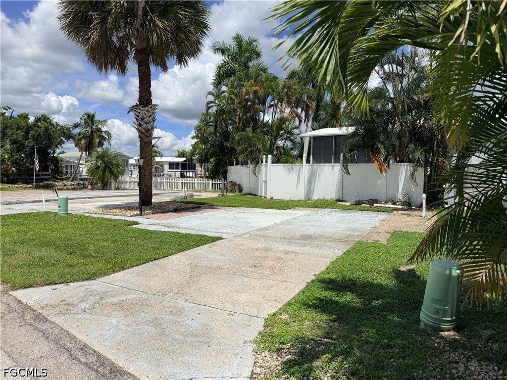 5245 White Sky Cir, FORT MYERS