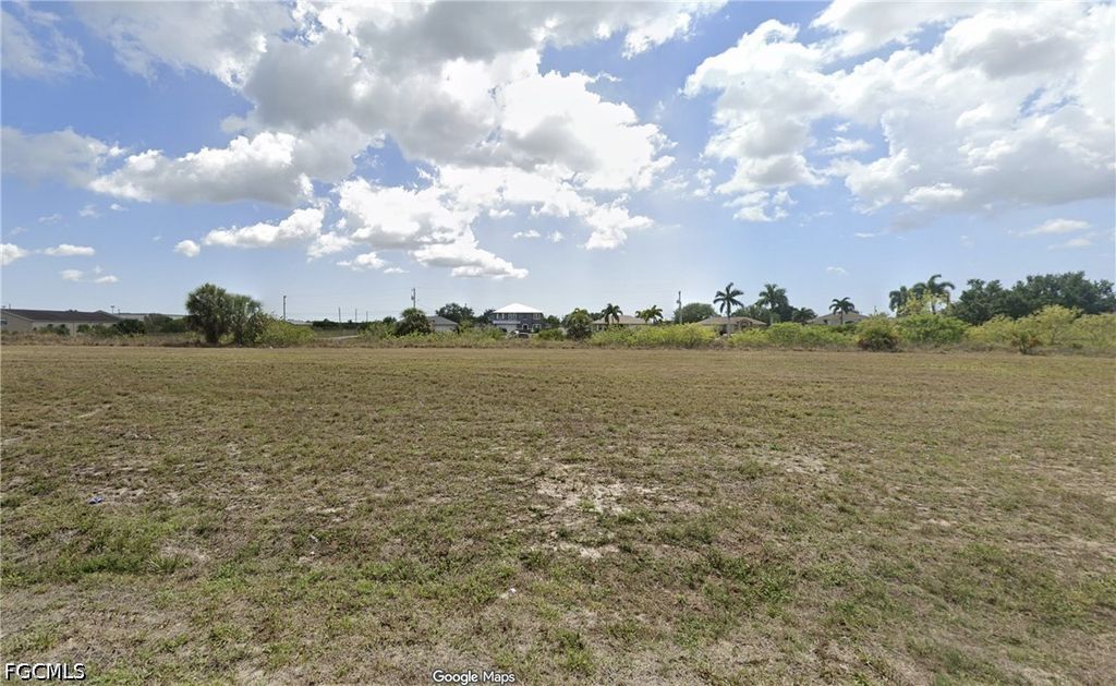 1312 Ne 21st Ave, Cape Coral