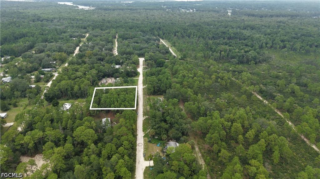 119 Fox Den, SATSUMA