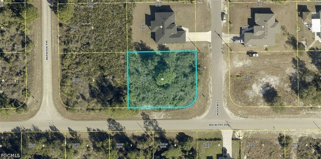 1857 Maiden St, Lehigh Acres