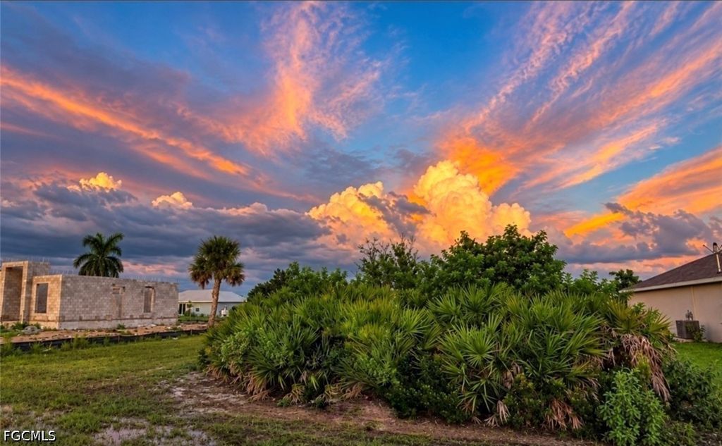 503 Nw 26th Pl, Cape Coral