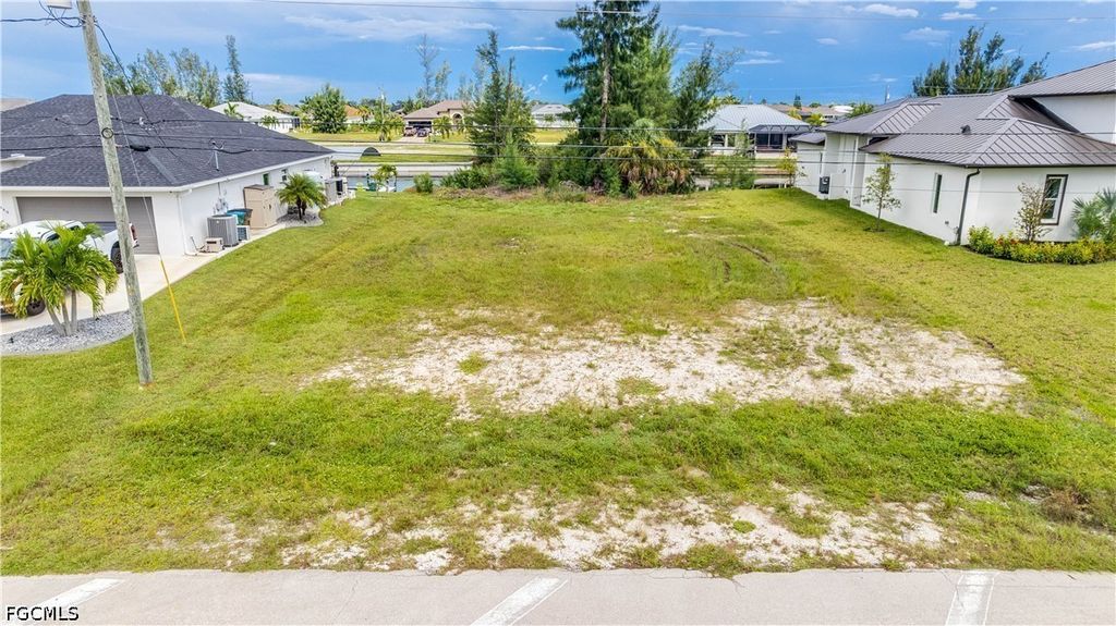1645 Old Burnt Store Rd N, Cape Coral