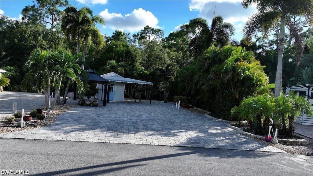 5846 Burrwood Ct, Fort Myers