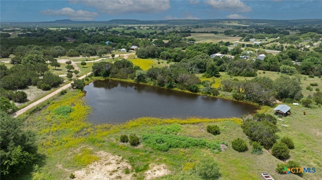 3527 N Us 281, Burnet