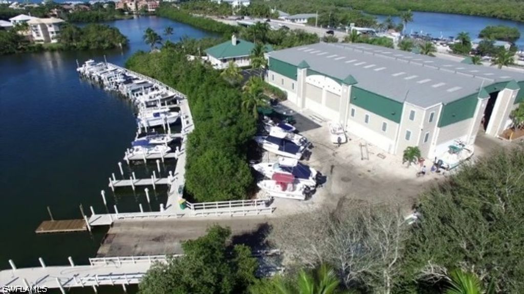 5025 Bonita Beach Rd, Bonita Springs