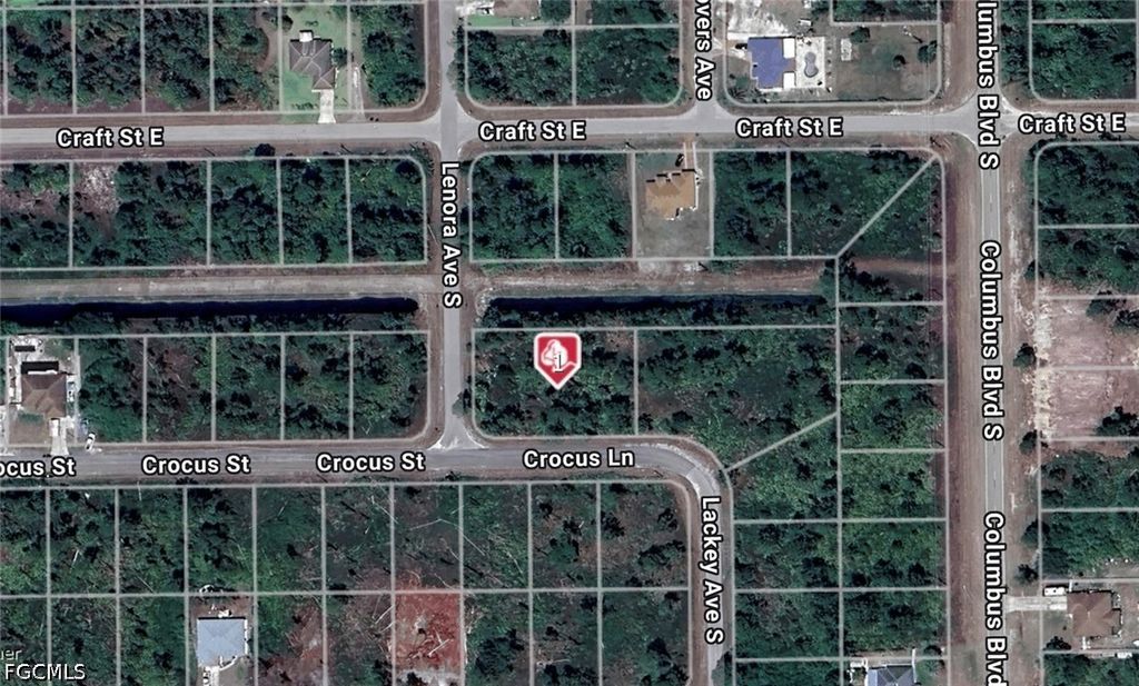 1147 Crocus St, Lehigh Acres