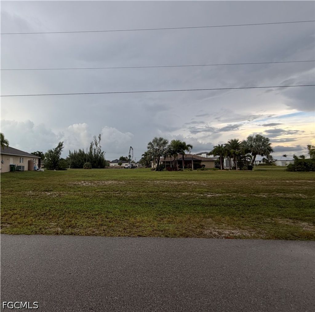4321 Nw 27th Ln, Cape Coral