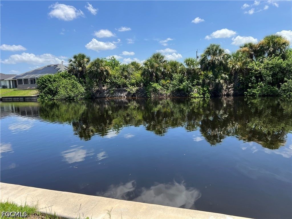 2021 Old Burnt Store Rd N, CAPE CORAL