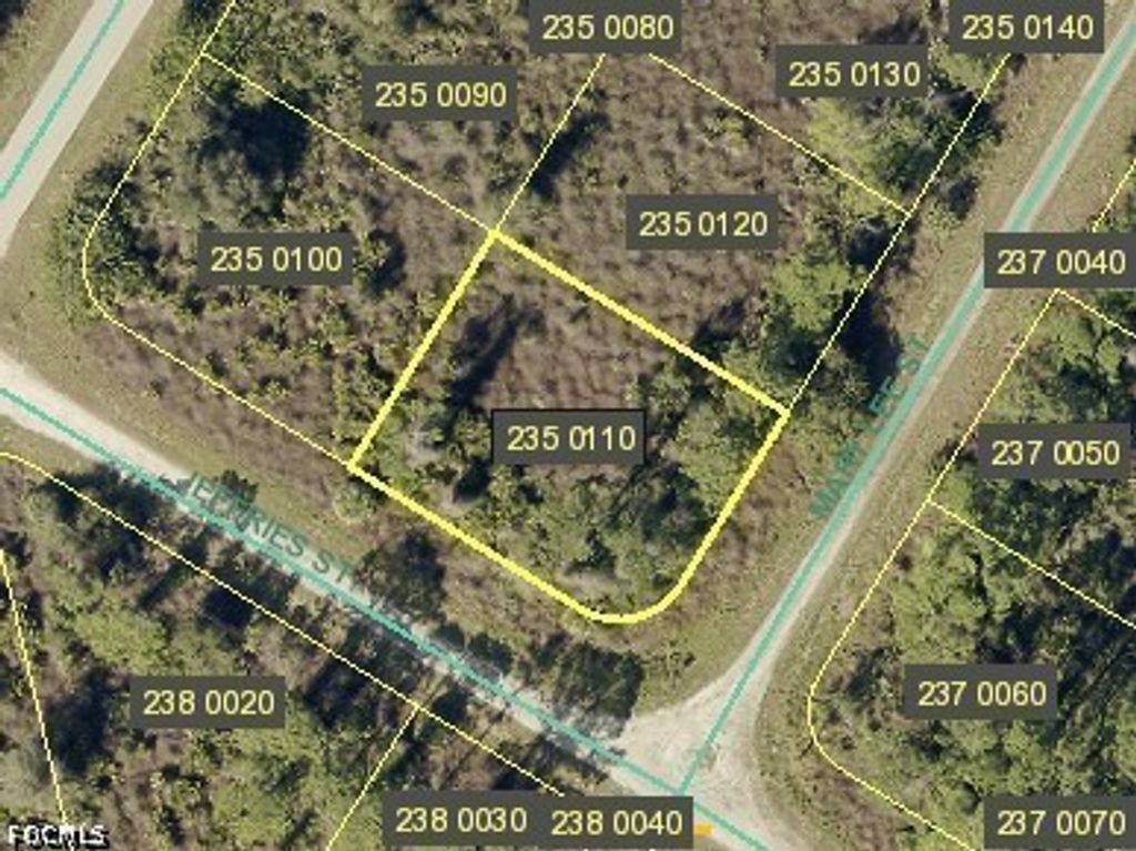 1917 Mary Lee St, Lehigh Acres