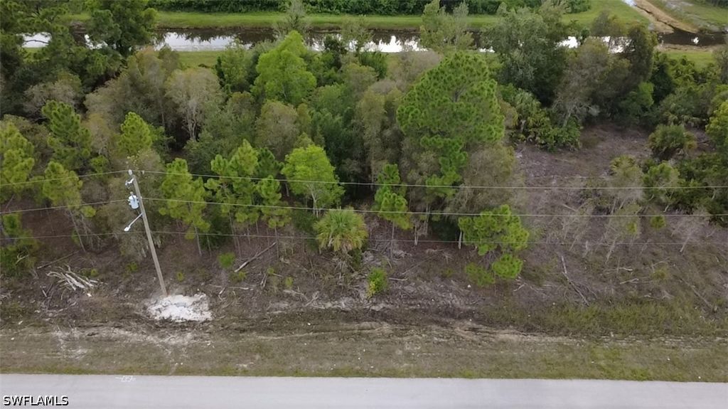 911 Foxdale Ave, Lehigh Acres