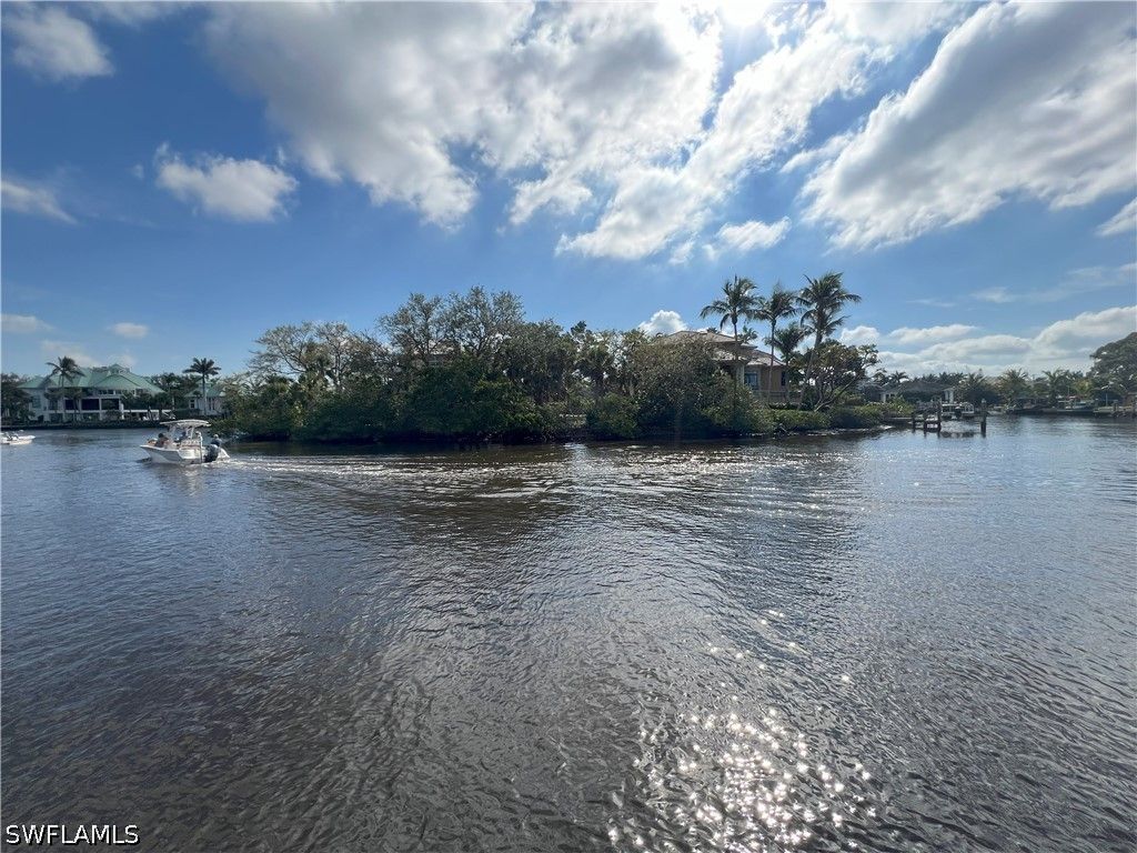 27540-27544 Big Bend Rd, Bonita Springs